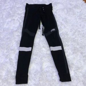 xs black and white leggings from pink